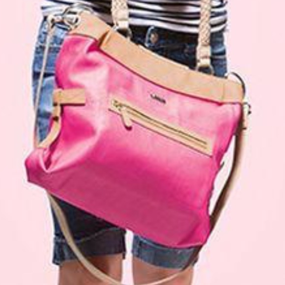 Alexa Shell - Picture 1 of 1